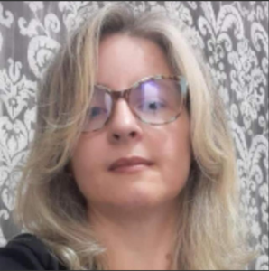 Viviane Ribeiro de Araújo Matos Cunha